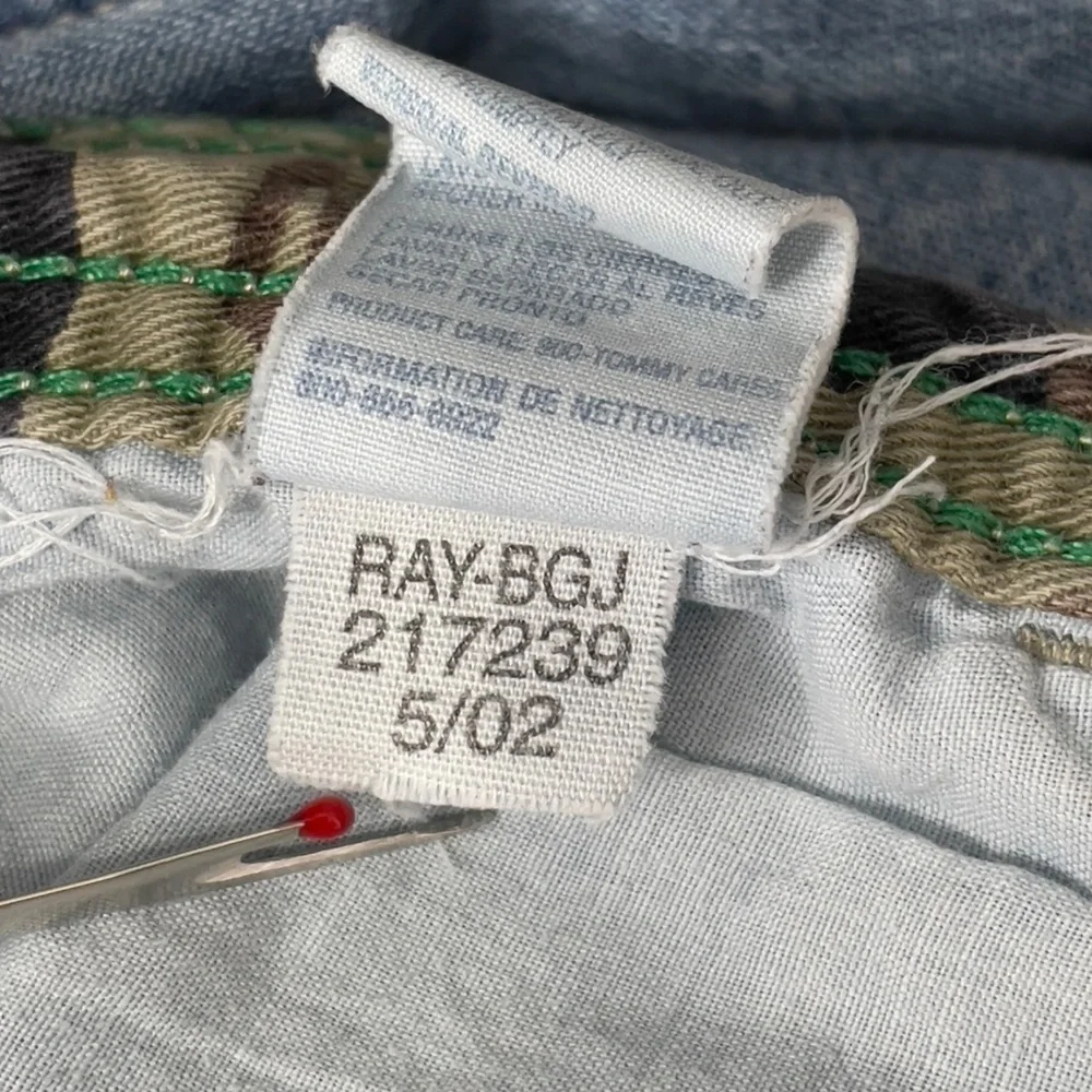 Vintage 2002 Tommy Hilfiger Cargo Jeans Distressed Medium Wash Blue Boys 18 2/4